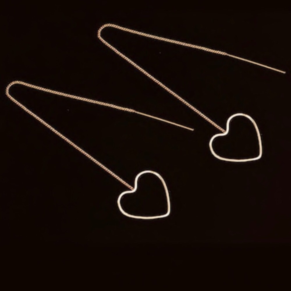 Cute Golden Heart Threader Earings - Picture 3 of 3